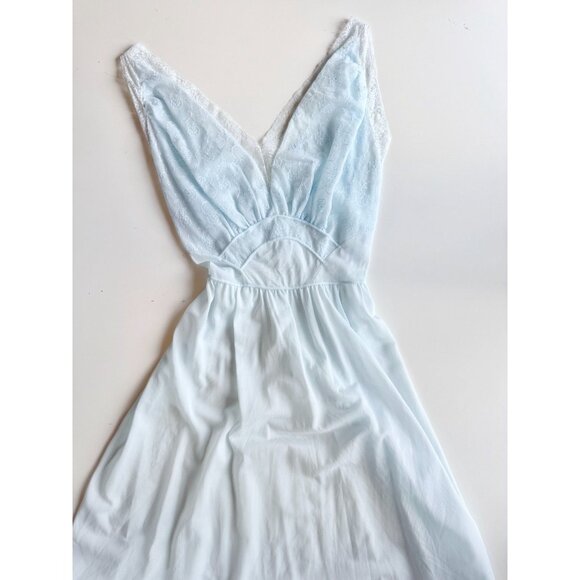 Vintage 60's LUXITE Light Blue Nylon Embroidered Mesh Plunge Slip Dress, Size 34 - Picture 5 of 12
